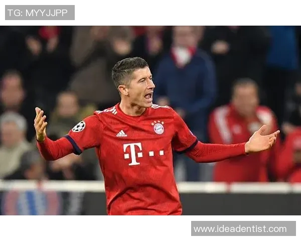 莱万领衔球队新征程展现卓越实力助力争冠之路